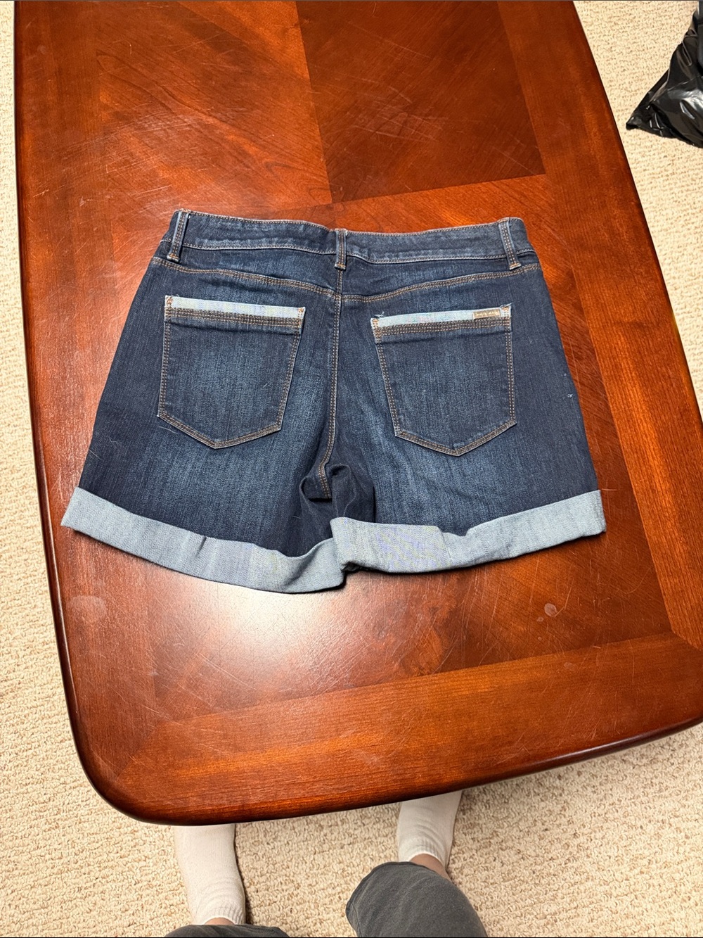 White House Black Market Dark Blue Rolled-Cuff Denim Shorts - Picture 4 of 4